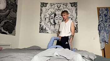 deep-throat,twink