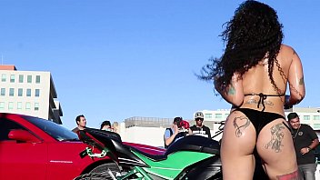 porno,hot,sexy,squirt,camgirl,rica,morena,chilena,baile,anal-sex,calama,darlingdavne,lasexona